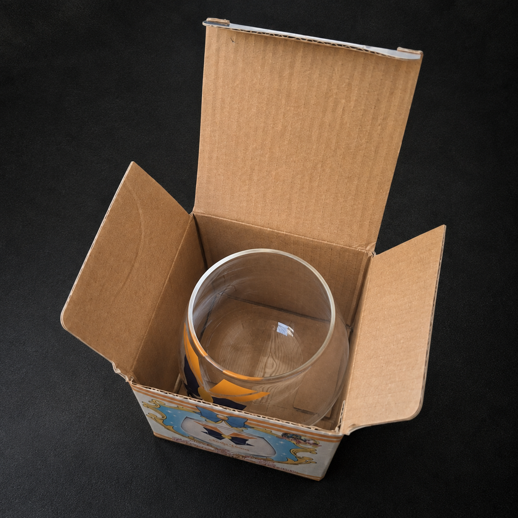 Sailor Moon Crystal Sailor Venus Yurayura Wobble Glass – Morimoto Sangyo 2015 Boxed