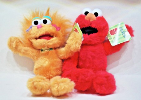 Sesame Street Elmo & Zoe 8in Plush Pair – Hunter Leisure 2003 Tagged
