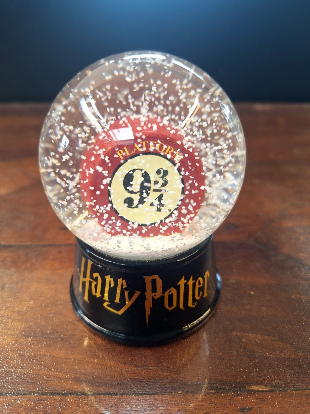 Official Harry Potter Platform 9¾ Snow Globe – Wizarding World Collectible