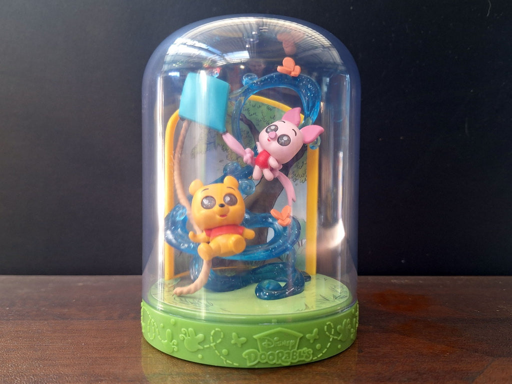Disney Doorables Doorway to Magic Winnie the Pooh Piglet Diorama Dome