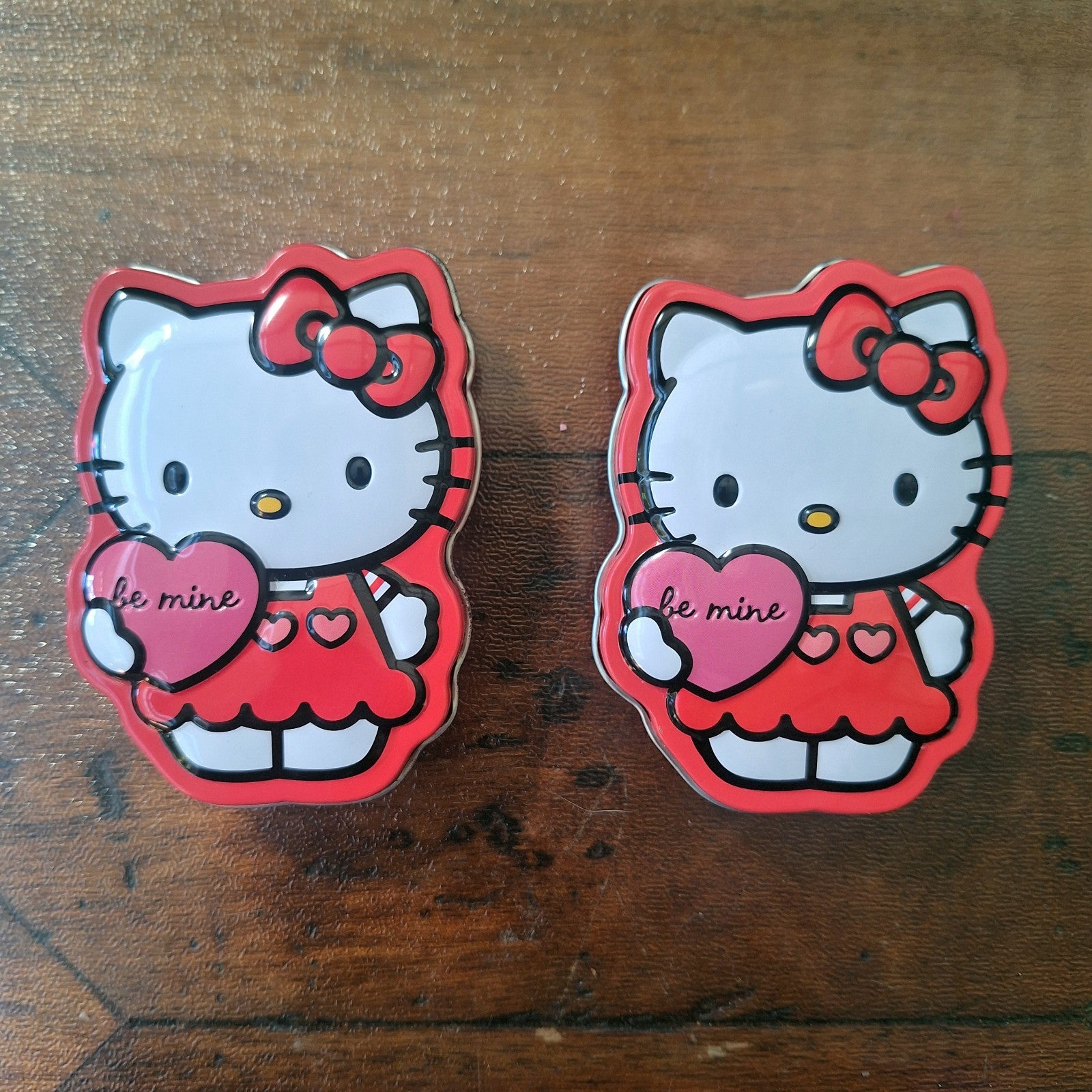Hello Kitty A-426 Pink Crystal Watch Needs Battery + 2 Sweet Hearts Tins
