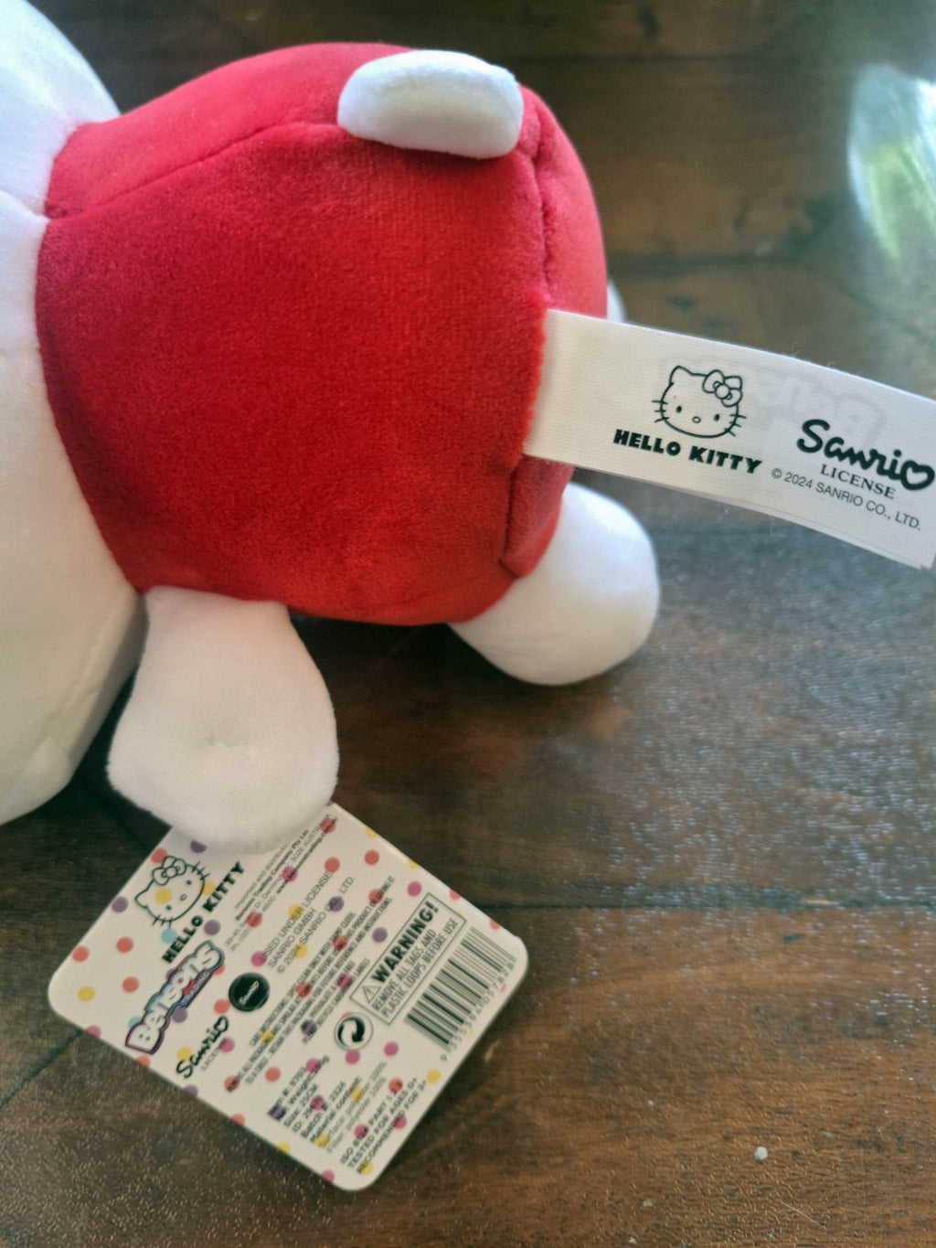 2024 Sanrio Hello Kitty Plush 10in 25cm Bensons Trading Red Overalls BNWT