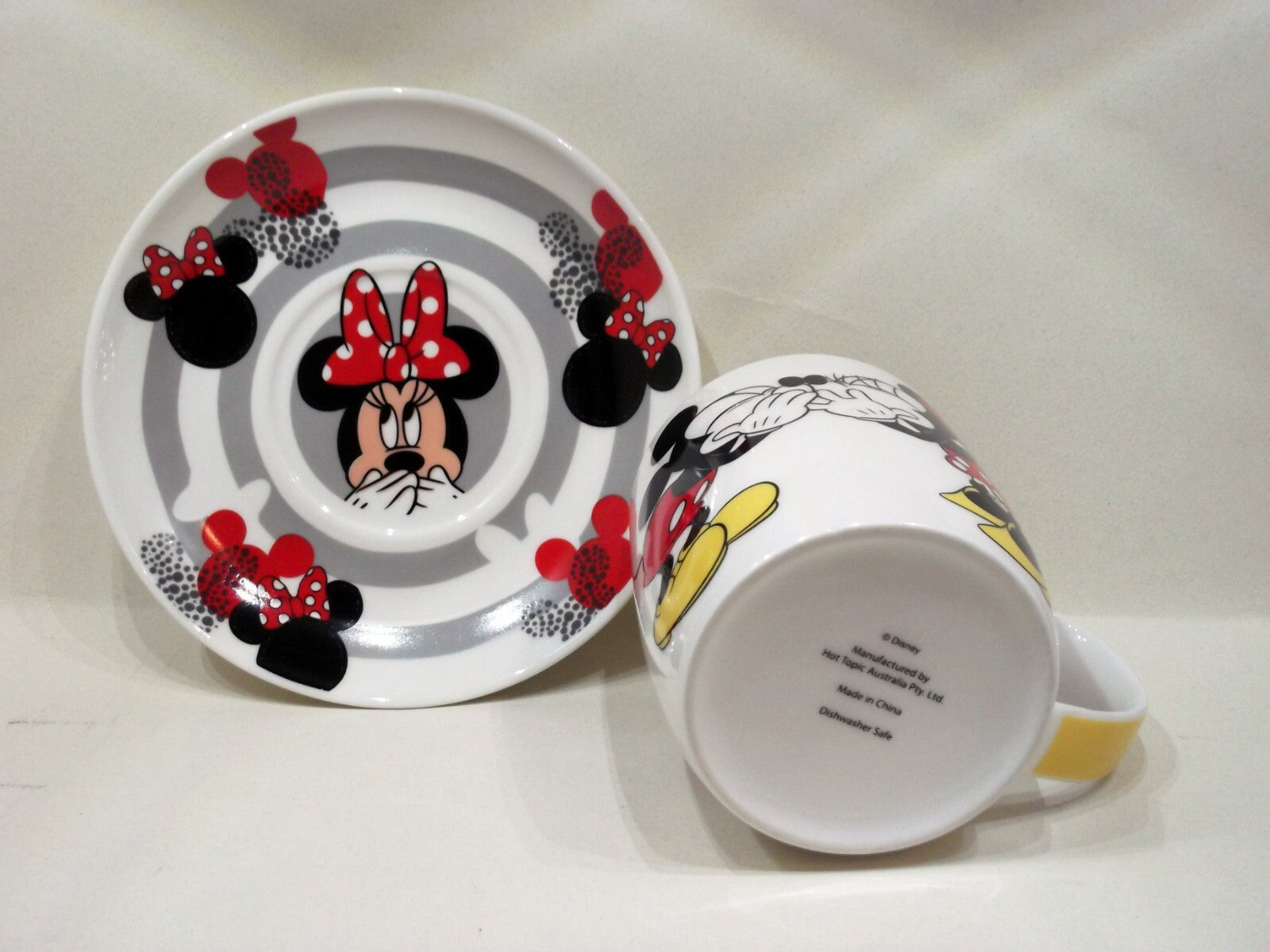 Disney Mickey & Minnie Mouse Mug and Saucer