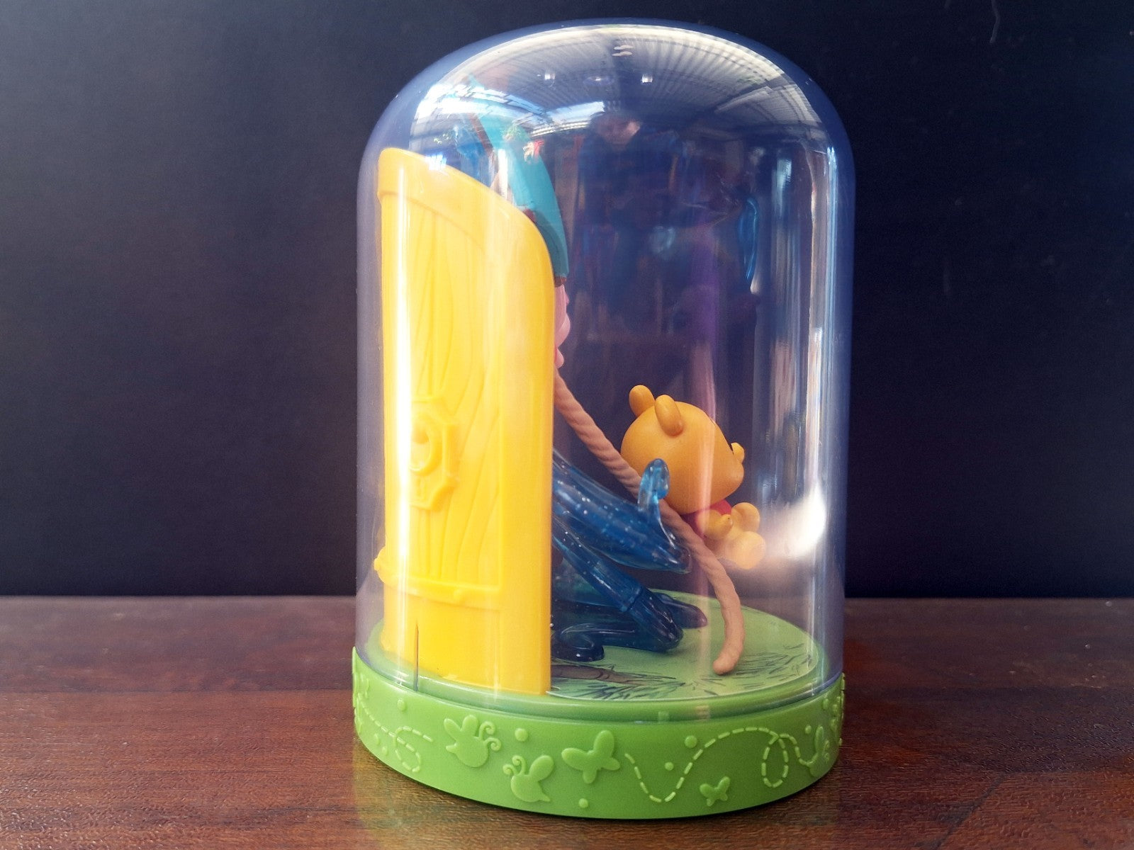 Disney Doorables Doorway to Magic Winnie the Pooh Piglet Diorama Dome
