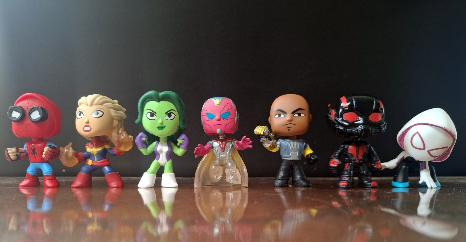 Funko Mystery Minis Marvel Bundle Spider Gwen Vision Ant-Man Captain Marvel Lot