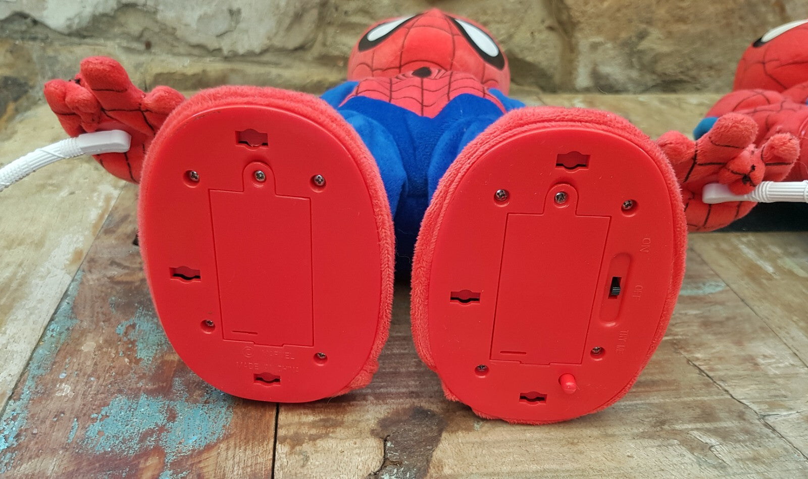 Marvel Spider-man interactive Plush - Swing & Sling (2017) & Itsy Bitsy (2006)
