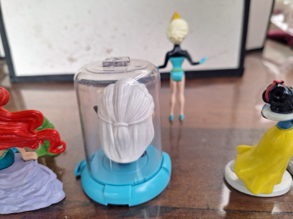 Disney Pixar Figure Bundle Elsa Ariel Frozen Incredibles Snow White Mattel Lot