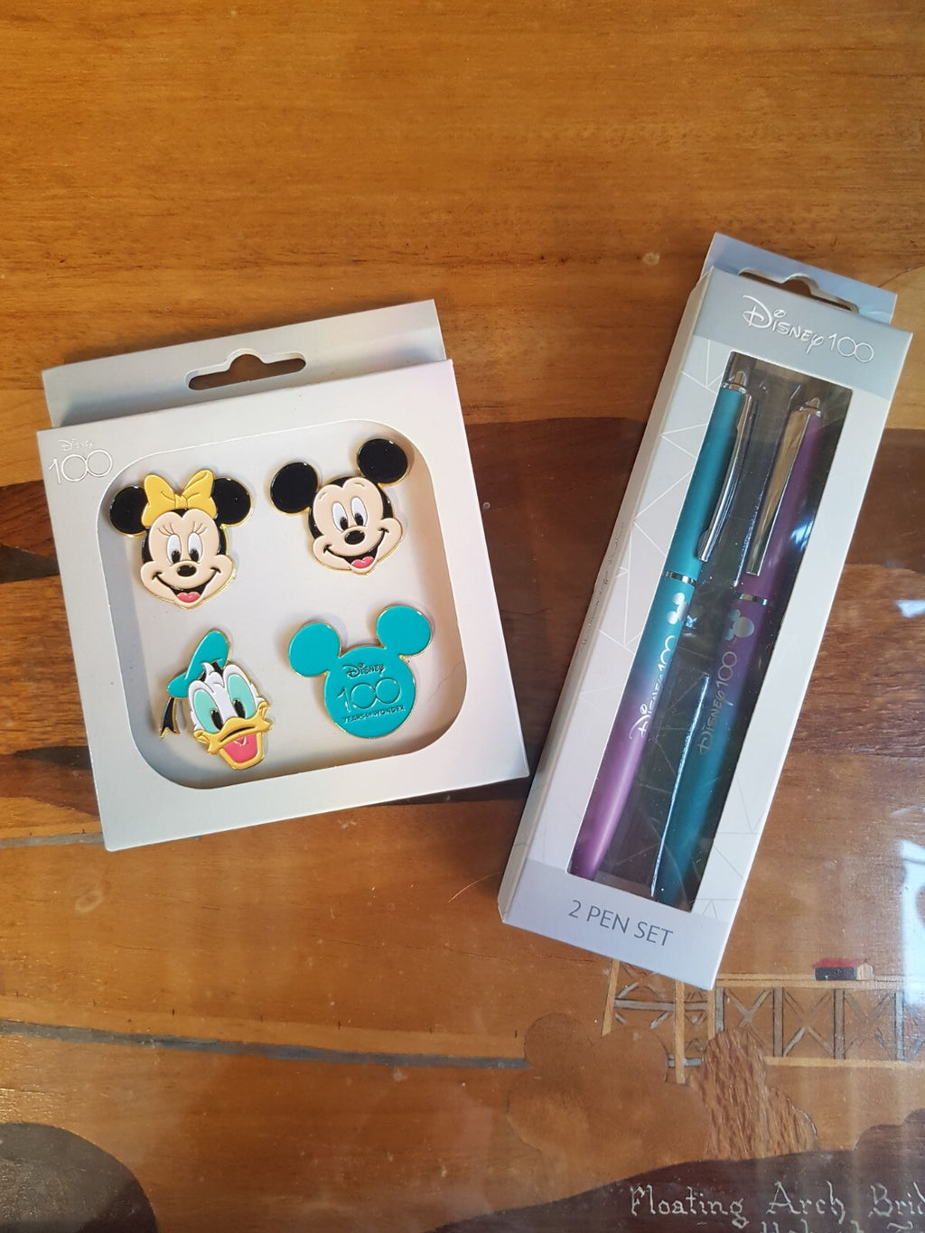 Disney 100 Anniversary Pins & Pen Set Mickey Minnie  New