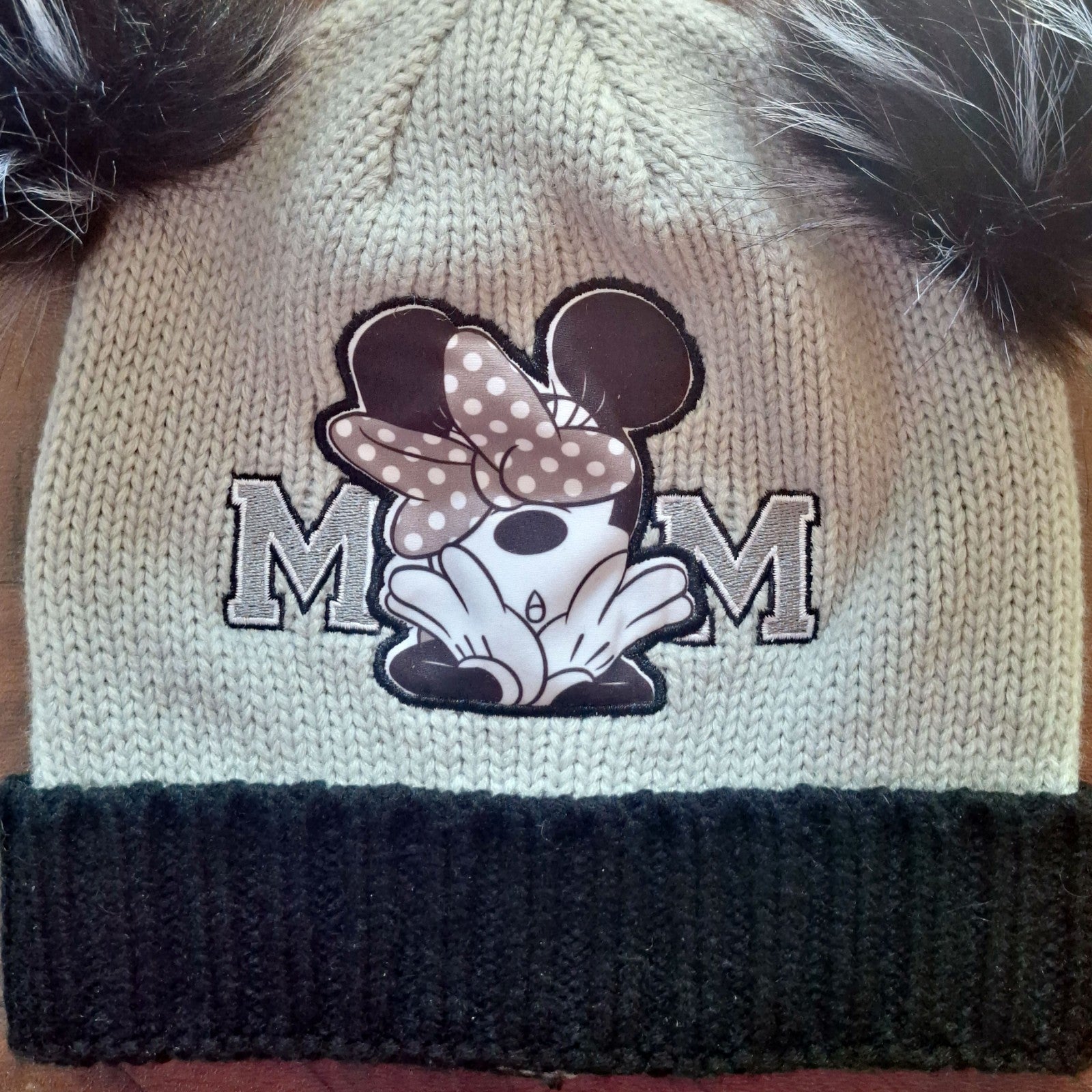 Disney Minnie Mouse Double Pom Pom Beanie Grey Black Girls Size 55