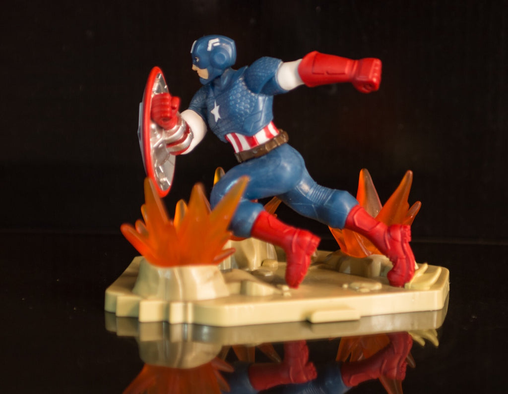 ZAG Toys - MARVEL Avengers - CAPTAIN AMERICA Number 006 - Connect & Create