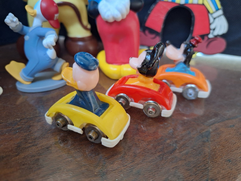 Disney Collectable Figures - Mixed Vintage Lot - Mickey Donald Minnie Goofy