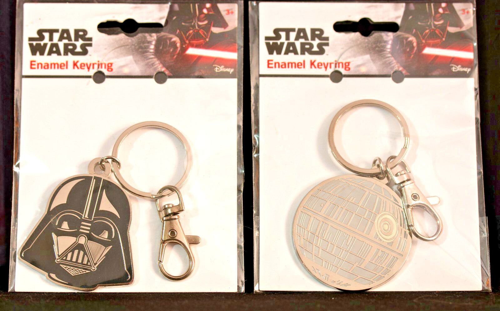 Star Wars Enamel Keyrings - Darth Vader & Death Star - NEW - SEALED