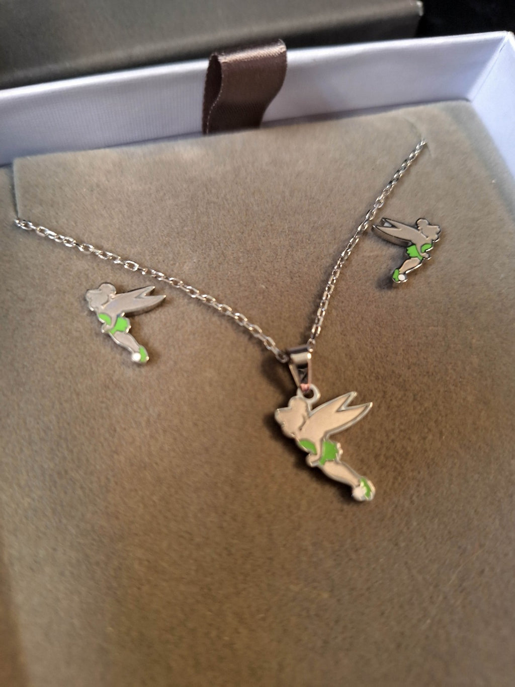 Disney Couture Kingdom - Tinker Bell Necklace & Earring Set - D100 Release - NEW