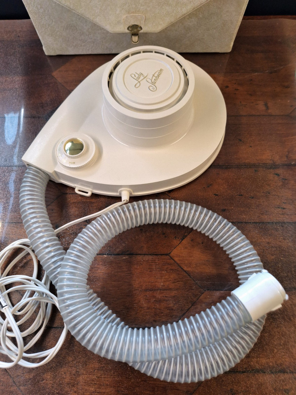 1960s Lady Sunbeam AHD62 Bonnet Hair Dryer Excellent Condition Tested Tagged