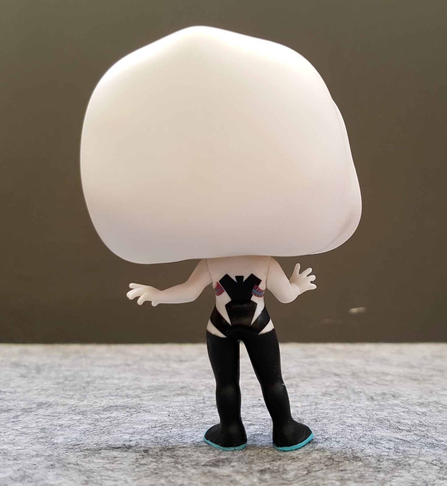 Funko Pop! Marvel Spider-Gwen Unmasked #152 – Out of Box