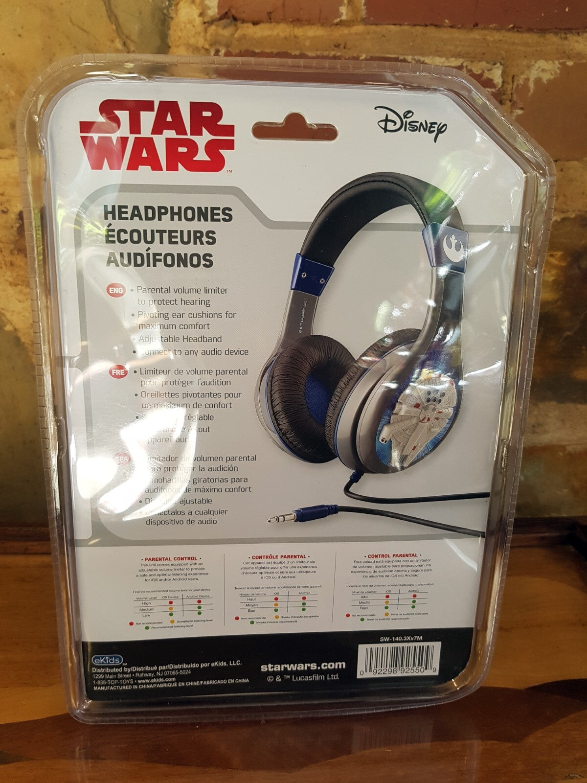 Star Wars Disney The Last Jedi - Headphones New In Box