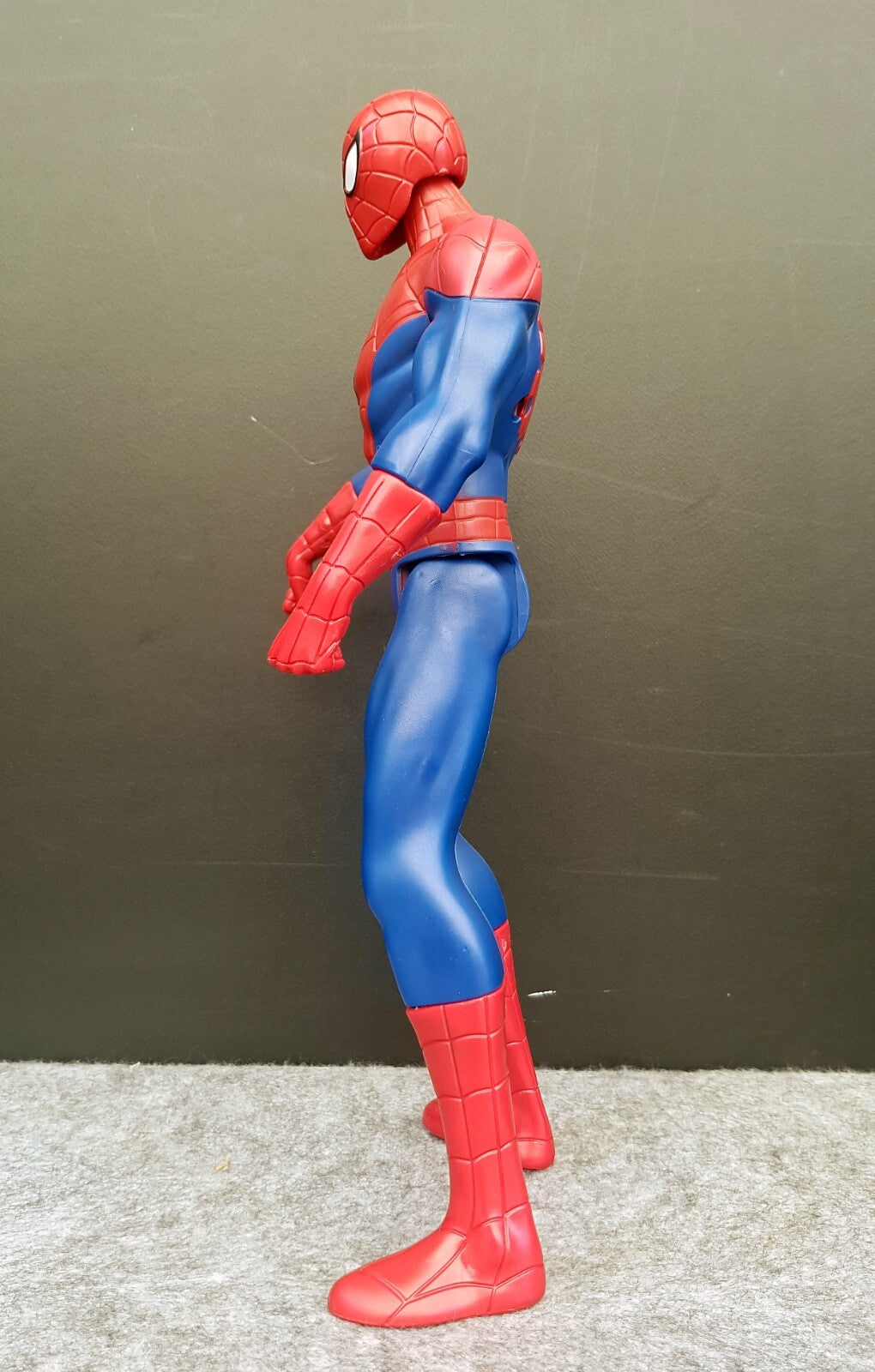 Marvel Ultimate Spider-Man Web Warriors  Electronic 12" Figure 2014